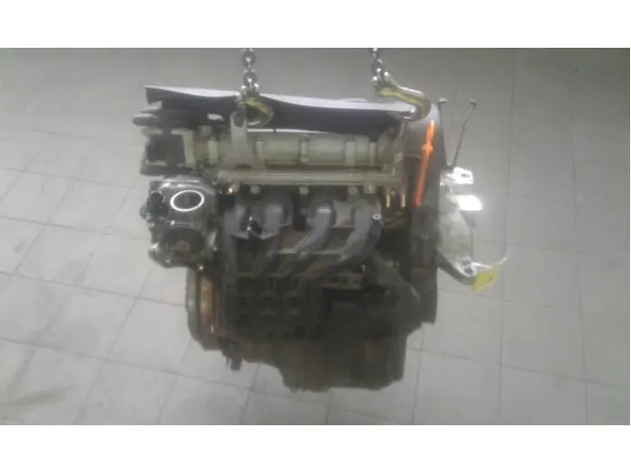 Motor Volkswagen Golf