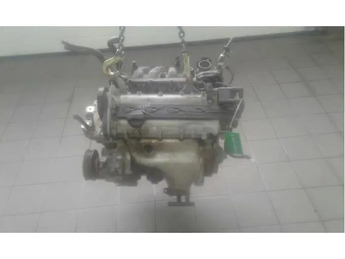 Motor Volkswagen Golf