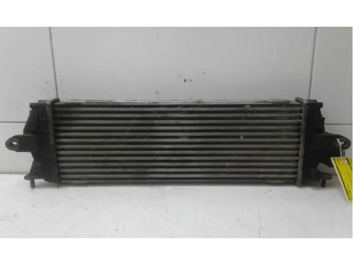 Intercooler Opel Vivaro