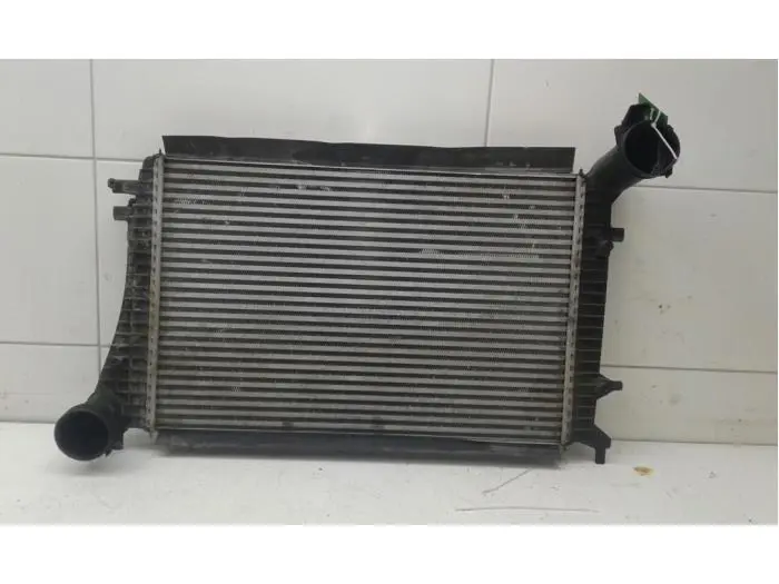 Intercooler Volkswagen Passat