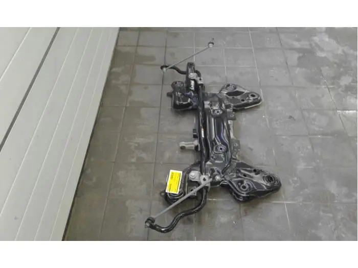 Subframe Peugeot 2008