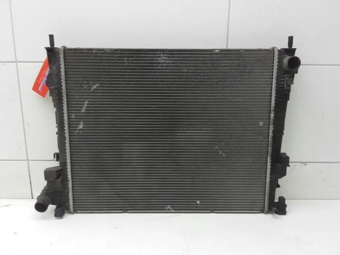 Radiateur Opel Vivaro