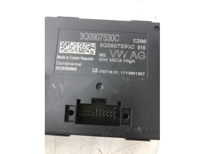 Gateway module Skoda Superb