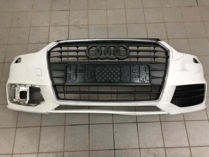 Voorbumper Audi A1