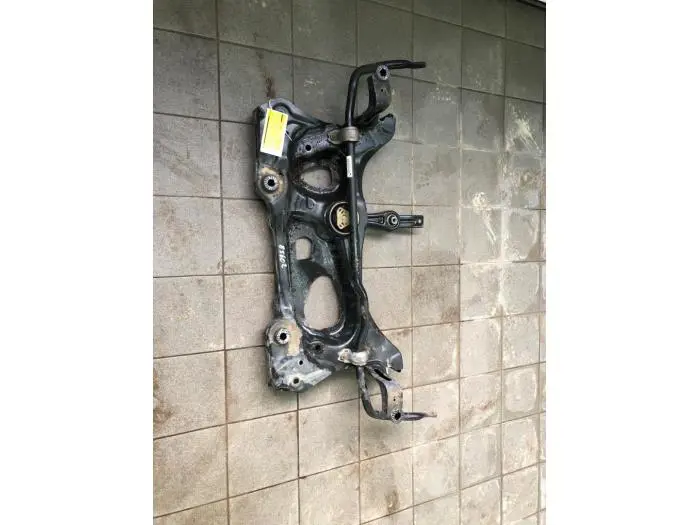 Subframe Volkswagen Golf