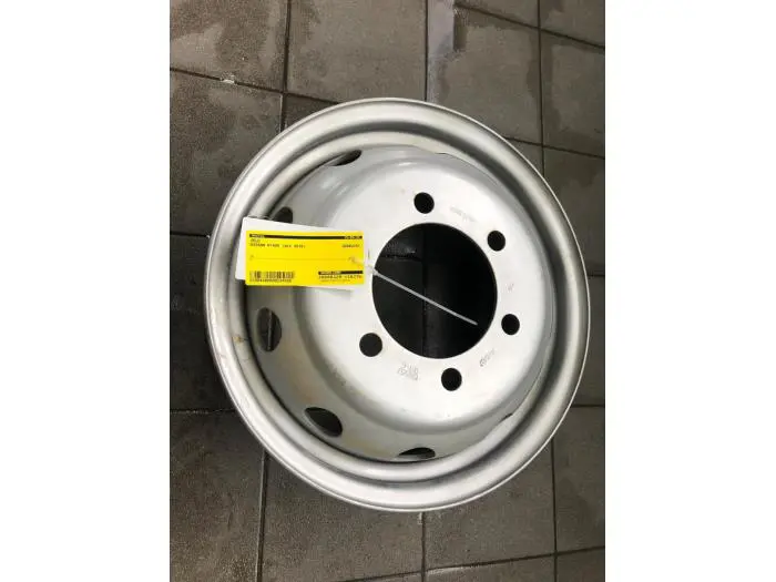 Velg Nissan NT400