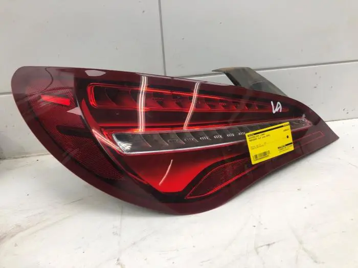 Achterlicht links Mercedes CLA