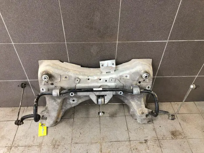 Subframe Renault Captur