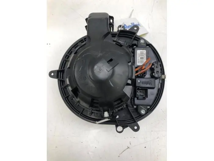 Kachel Ventilatiemotor BMW 1-Serie