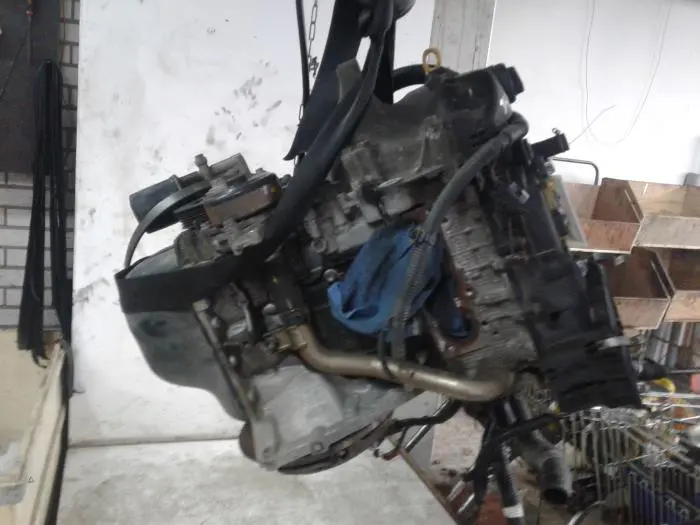 Motor Peugeot 107