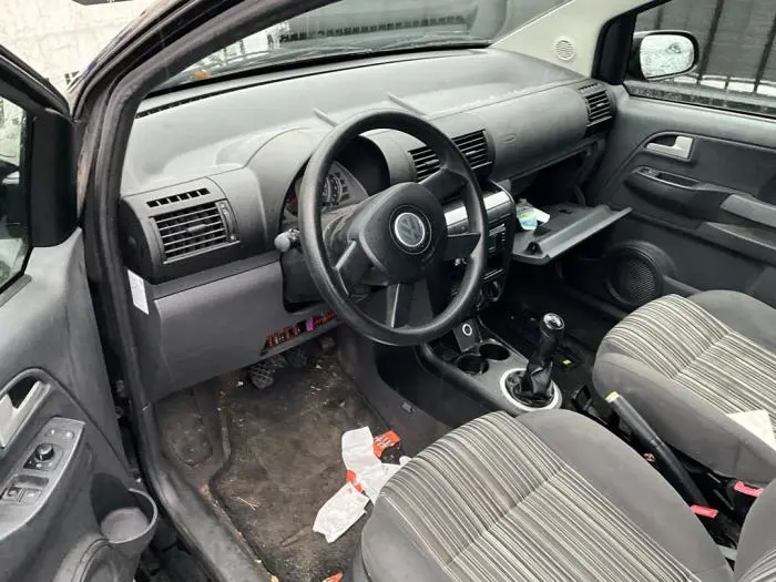 Volkswagen Fox 05-